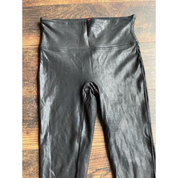 Spanx Faux Leather Leggings Black Small Shapewear - Picture 3 of 12